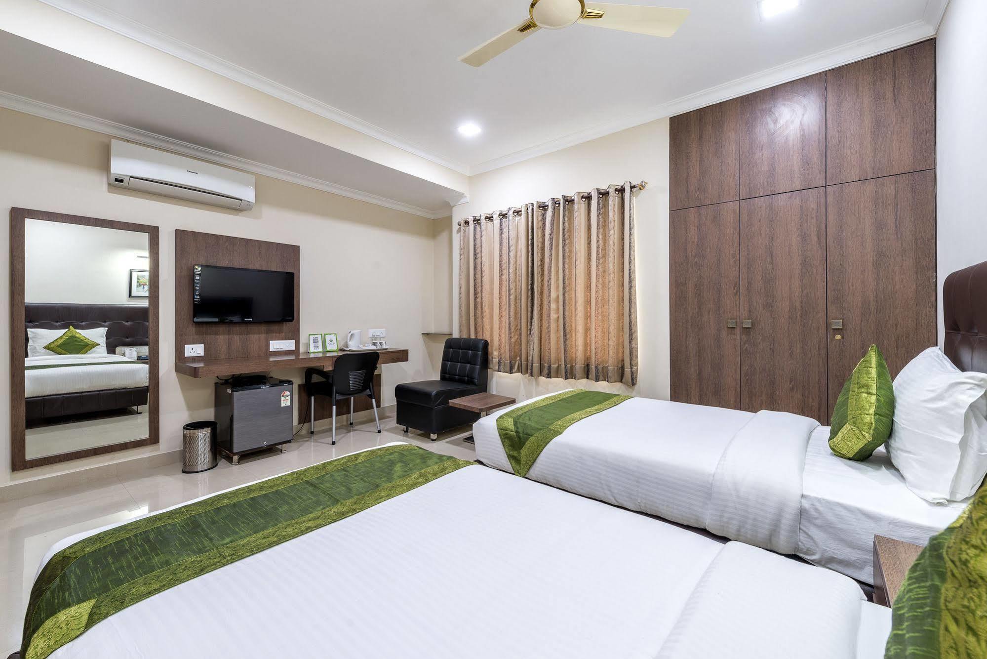 צ'נאי Hotel Mount Kailash Suites מראה חיצוני תמונה